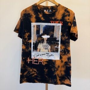 H.E.R. Tour T-Shirt Unisex S Multicolor Graphic Music Concert Tee
